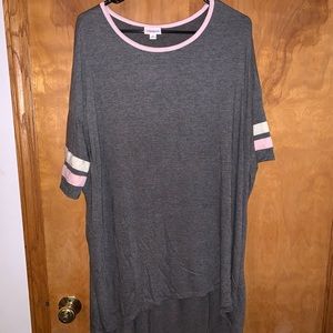 GUC LuLaRoe Irma sz M